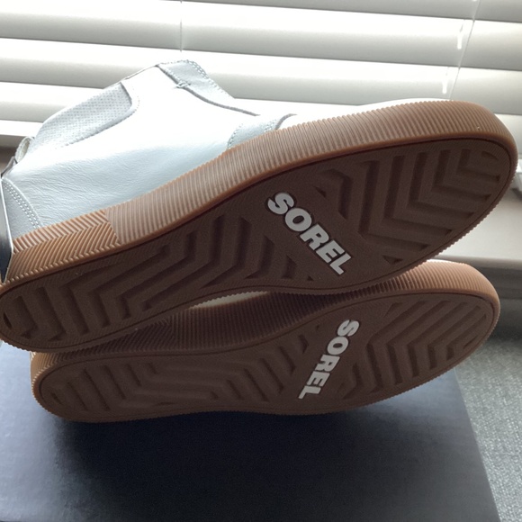 SOREL Out N About Wedge Bootie (Women) 9M - Picture 8 of 9